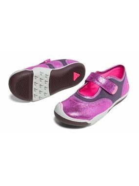 Plae Emme Sneakers